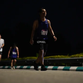 Runner Photo 7375716