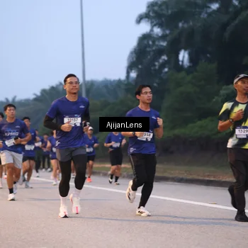 Runner Photo 7375726