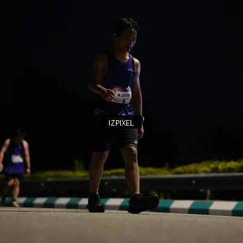 Runner Photo 7375737
