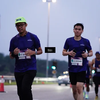 Runner Photo 7375739