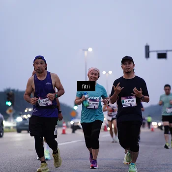 Runner Photo 7375746