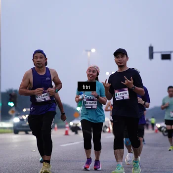 Runner Photo 7375749