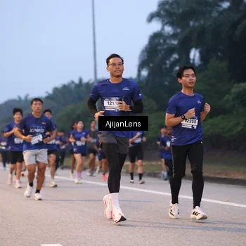 Runner Photo 7375775