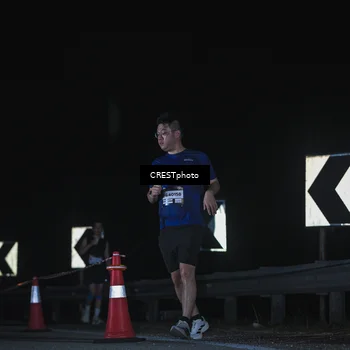 Runner Photo 7375792
