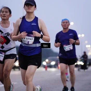 Runner Photo 7375803