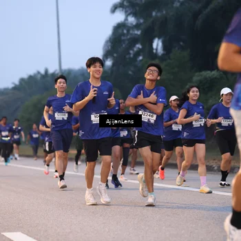 Runner Photo 7375804