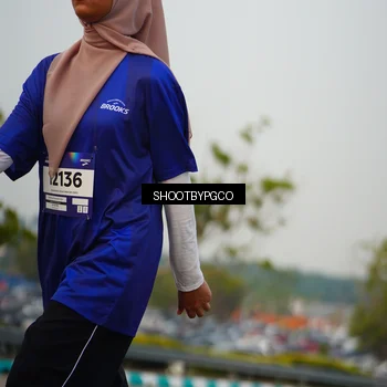 Runner Photo 7375811