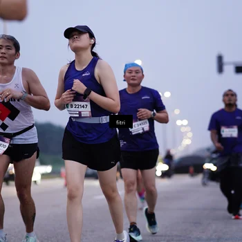 Runner Photo 7375814