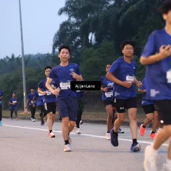 Runner Photo 7375815
