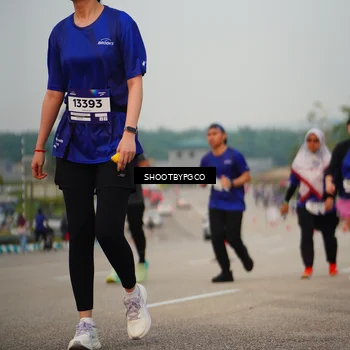 Runner Photo 7375816