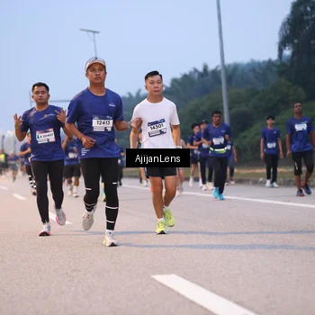 Runner Photo 7375828