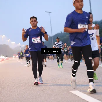 Runner Photo 7375853