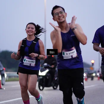 Runner Photo 7375870