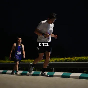 Runner Photo 7375908