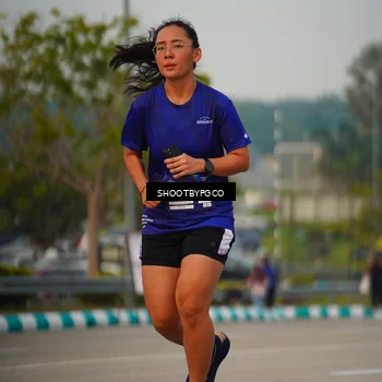 Runner Photo 7375913