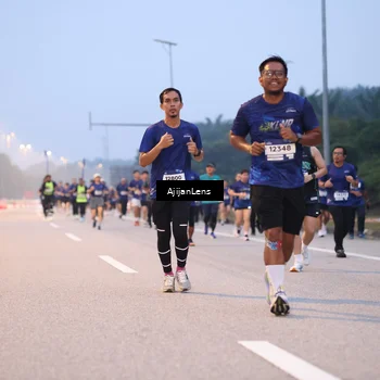 Runner Photo 7375940
