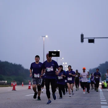 Runner Photo 7375943