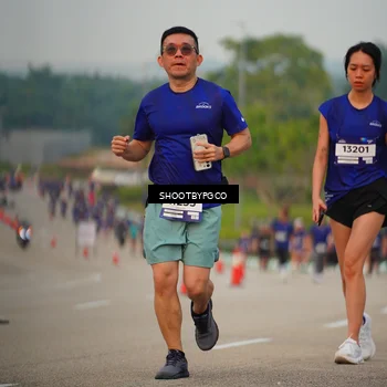 Runner Photo 7375946