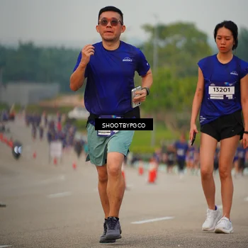 Runner Photo 7375955