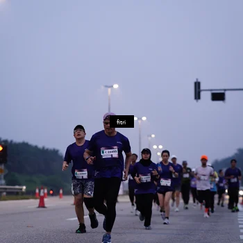 Runner Photo 7375961