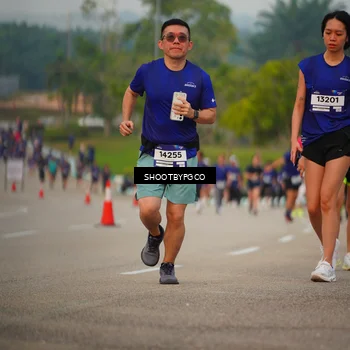 Runner Photo 7375962