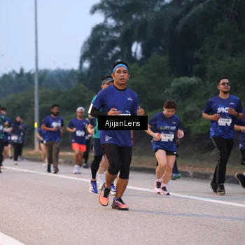 Runner Photo 7375965