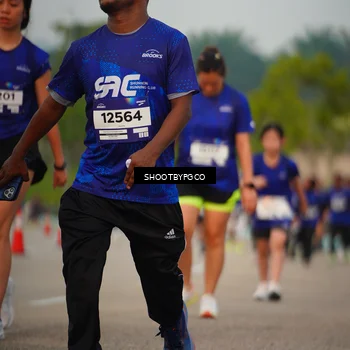 Runner Photo 7376002