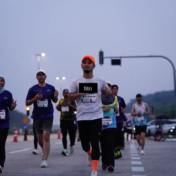 Runner Photo 7376015