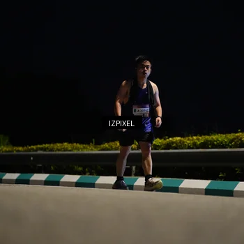 Runner Photo 7376022
