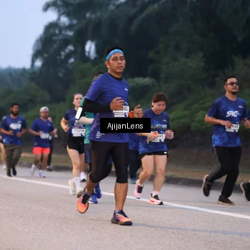 Runner Photo 7376029