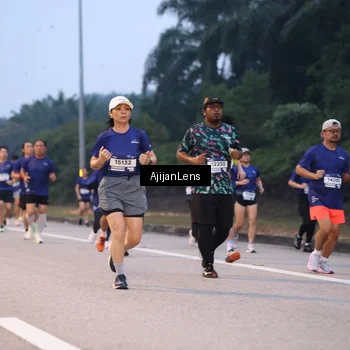 Runner Photo 7376032