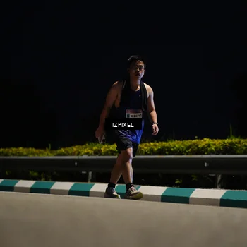 Runner Photo 7376048