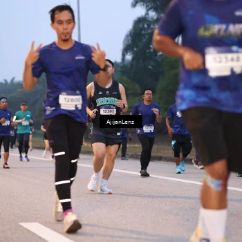 Runner Photo 7376057