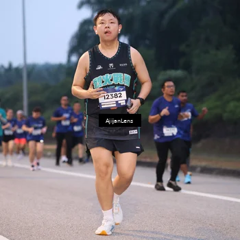 Runner Photo 7376061