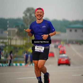 Runner Photo 7376119