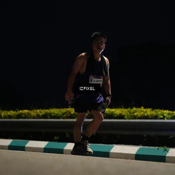 Runner Photo 7376129