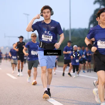 Runner Photo 7376143