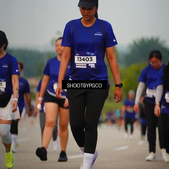 Runner Photo 7376149