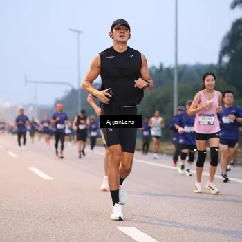 Runner Photo 7376161