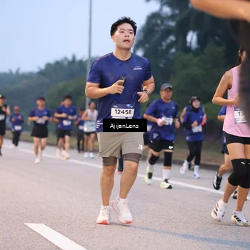 Runner Photo 7376165