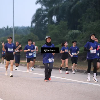 Runner Photo 7376184