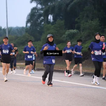Runner Photo 7376188