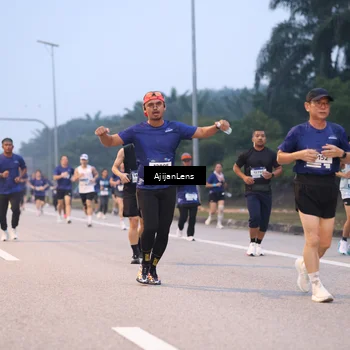Runner Photo 7376216