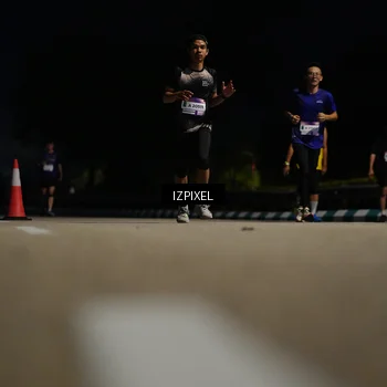 Runner Photo 7376237