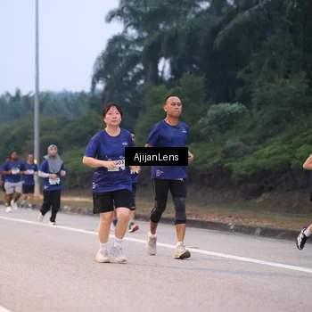 Runner Photo 7376264