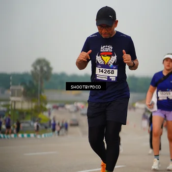 Runner Photo 7376270