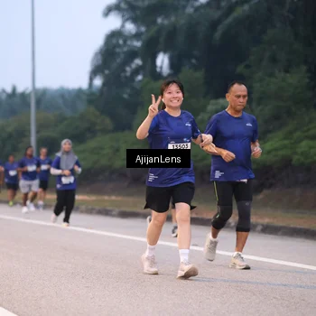 Runner Photo 7376281