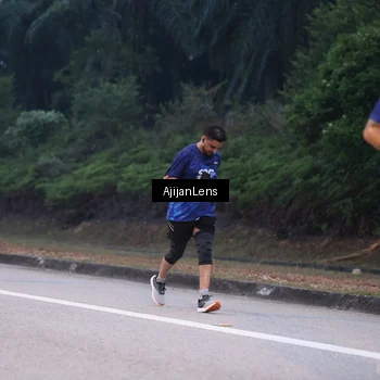 Runner Photo 7376295