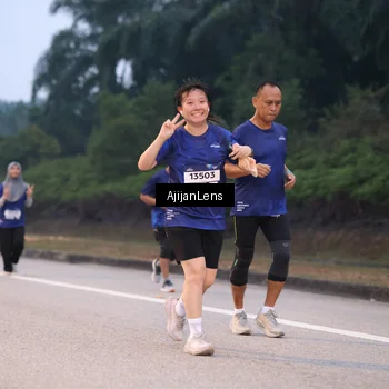 Runner Photo 7376296