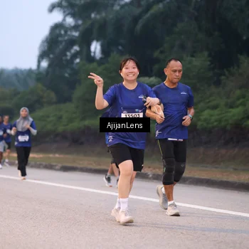 Runner Photo 7376302